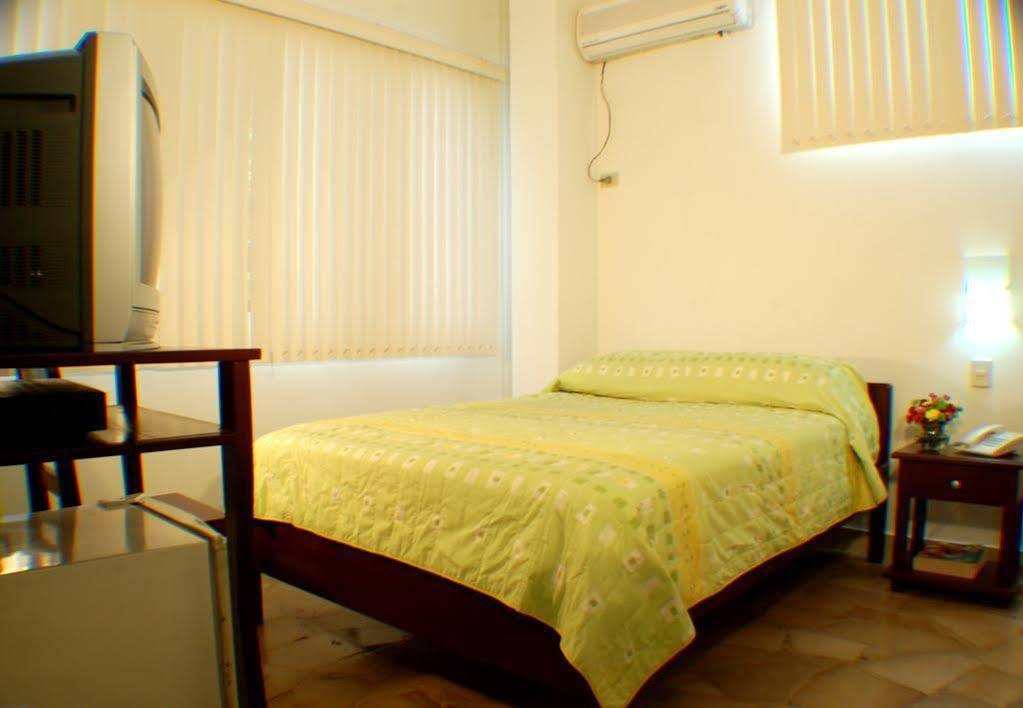 Hotel De Alborada Γκουαγιακίλ Εξωτερικό φωτογραφία