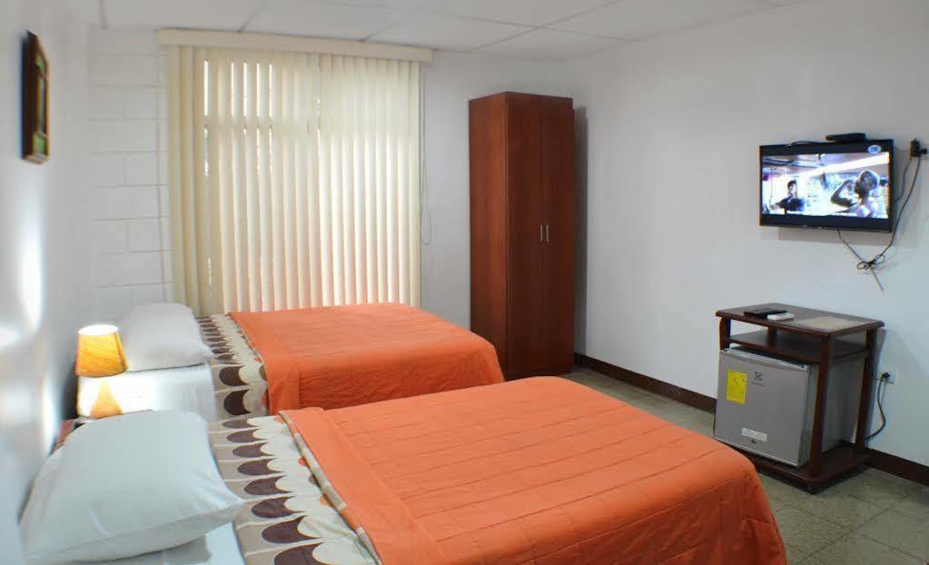 Hotel De Alborada Γκουαγιακίλ Εξωτερικό φωτογραφία